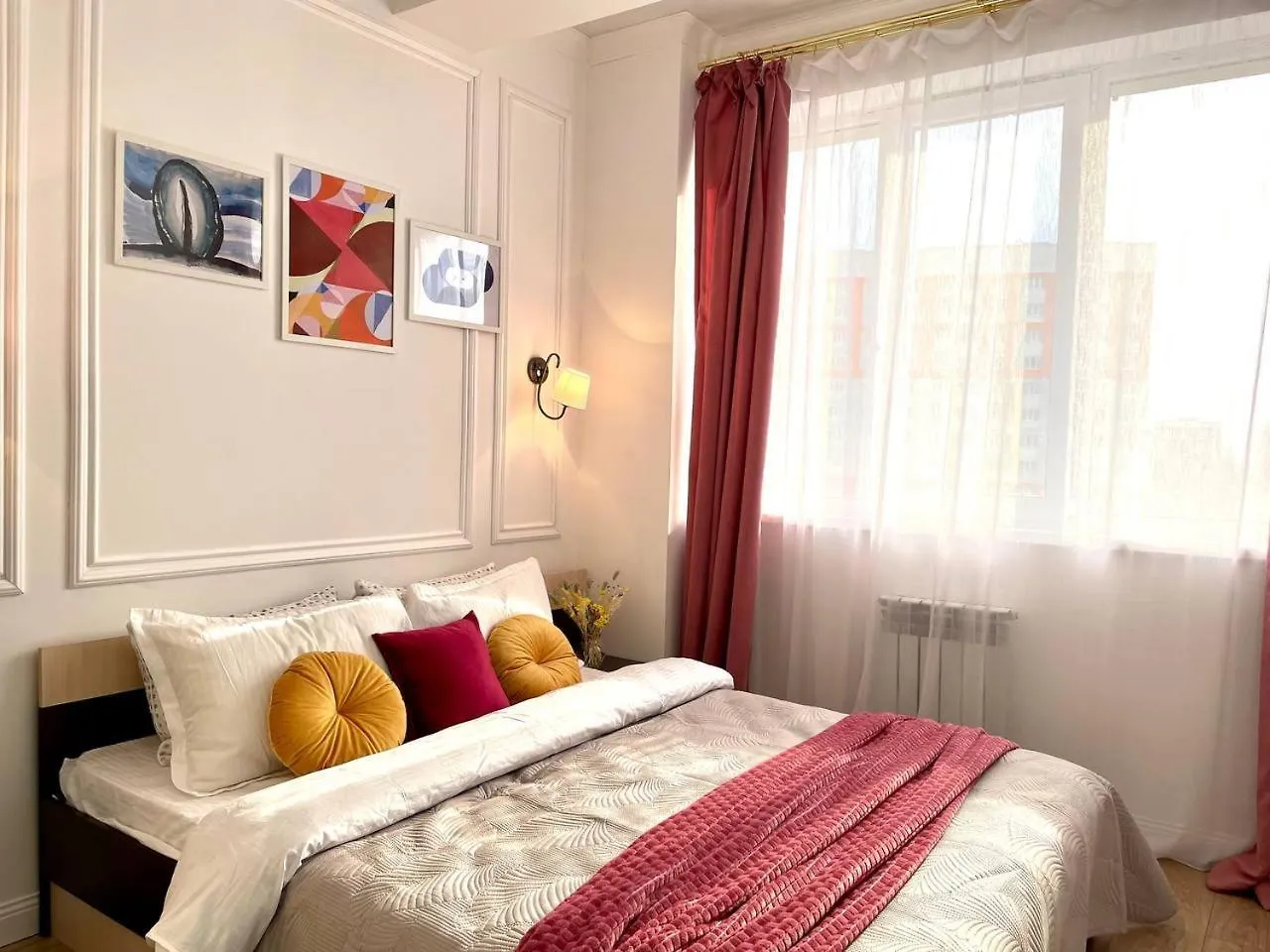 Фридом 5 Минут От Метро Рядом С Трц Apartment Almaty